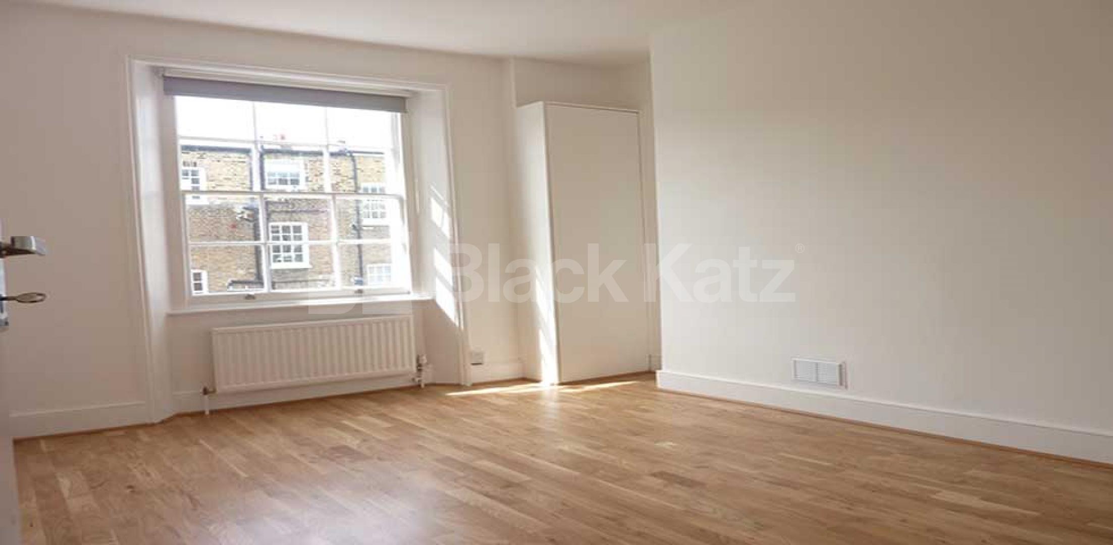 			4 BED/ 2BATH! , 4 Bedroom, 1 bath, 1 reception Flat			 Chepstow Road, BAYSWATER 